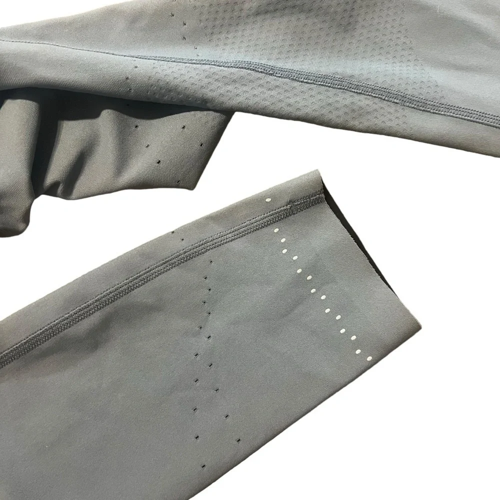 Lululemon Zoned In Tight leggings Moon Phase size 6